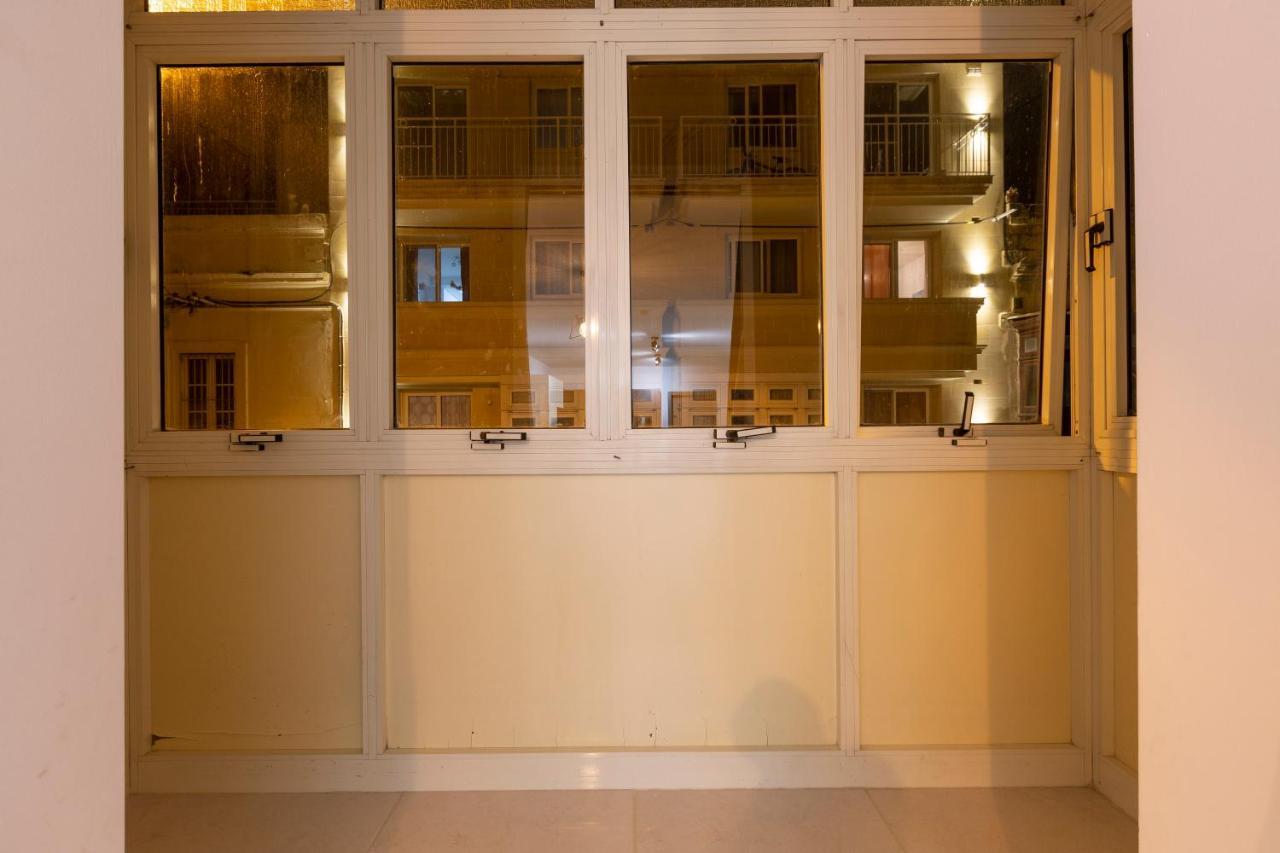 Charming 2Br W/Maltese Balcony Off The Promenade By 360 Estates Leilighet Gzira Eksteriør bilde